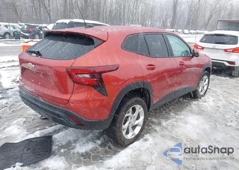 2024 Chevrolet Trax Fwd Sp z USA, uszkodzony, nr VIN KL77LFE26RC078262